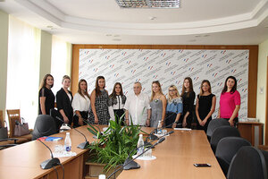 Крымские студенты и школьники ознакомились с деятельностью Общественной палаты Крыма
