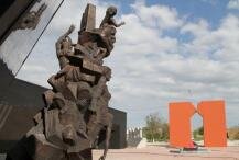 Общественная палата Крыма приняла участие в открытии мемориала памяти жертв концлагеря "Красный"