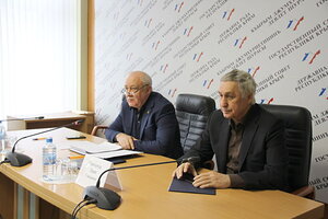 Общественники приняли участие в заседании Комитета Госсовета Крыма по народной дипломатии и межнациональным отношениям