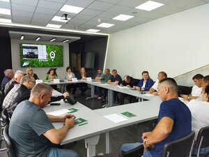 Андрей Козарь организовал «круглый стол» по вопросам безопасности пассажирских перевозок