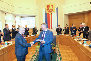 Председателя Общественной палаты Республики Крым поздравили с юбилеем